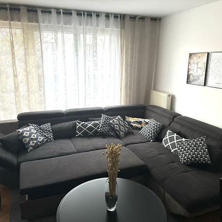 Asnières Charmant Appartement Aux Portes De Paris מראה חיצוני תמונה