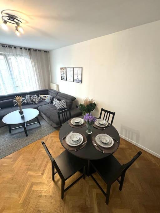 Asnières Charmant Appartement Aux Portes De Paris מראה חיצוני תמונה